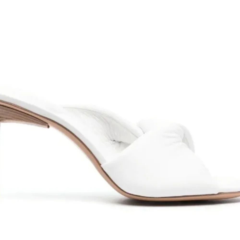 Jacquemus Bagnu White Leather Heels Size 7.5